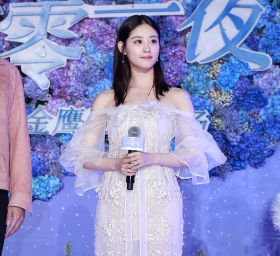 #089 迪丽热巴 祝绪丹 活动现场