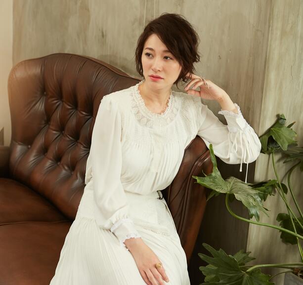 #235 李小冉 美照