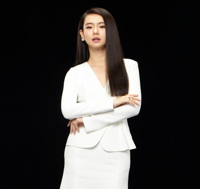 #428 戚薇 定妆